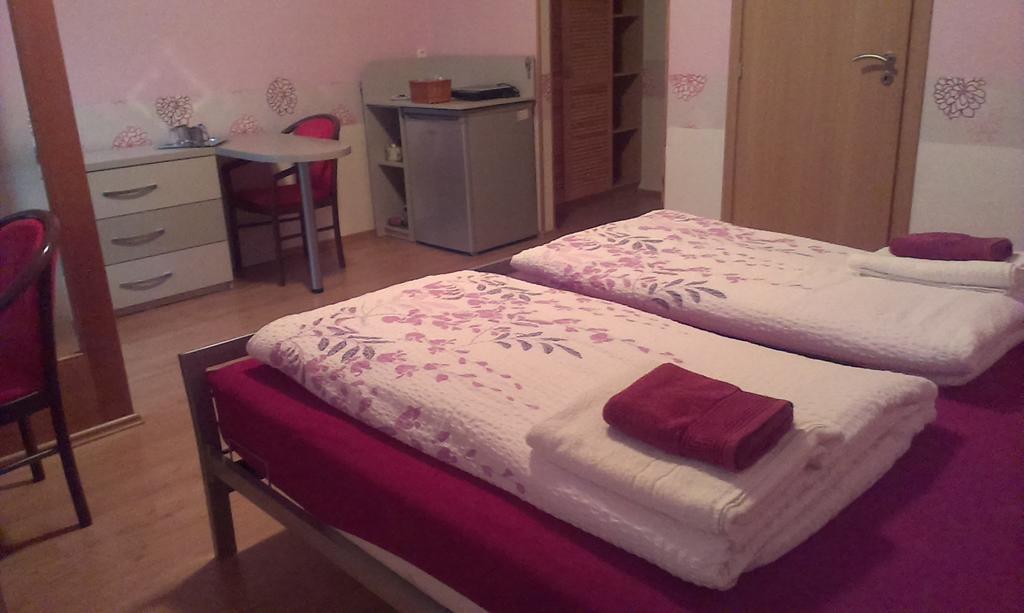 Penzion Areal Zamma Roznava Phòng bức ảnh